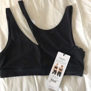 NWT Alo Peak Bra